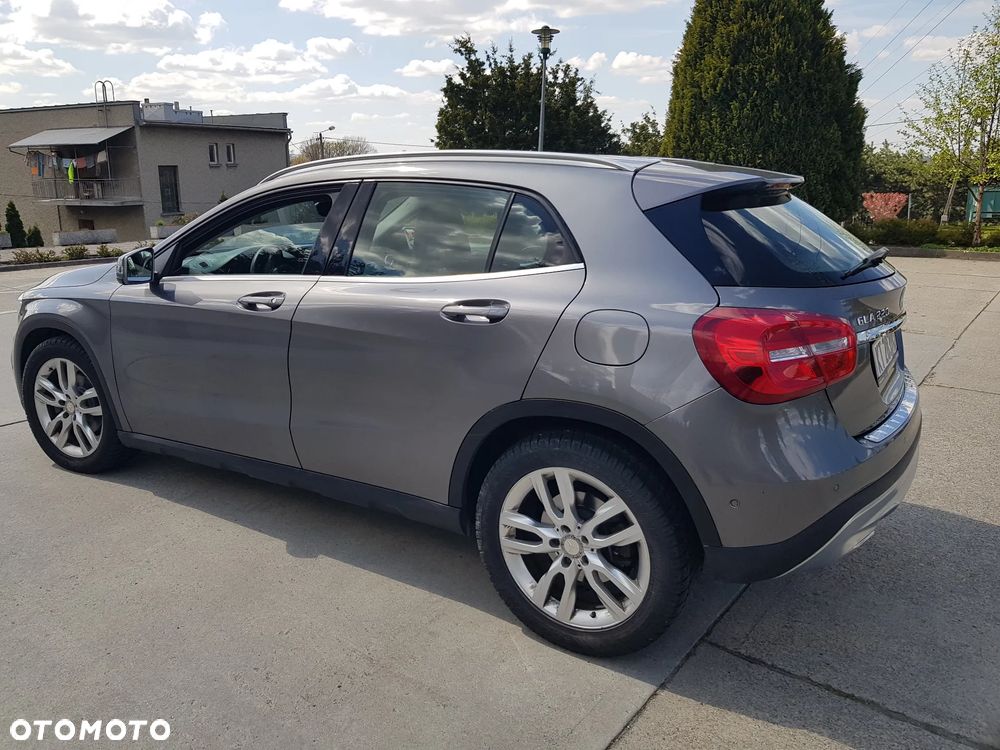 Mercedes-Benz GLA 220 CDI 4Matic 7G-DCT Style - 8