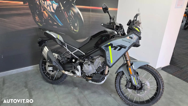 CF Moto 450 MT