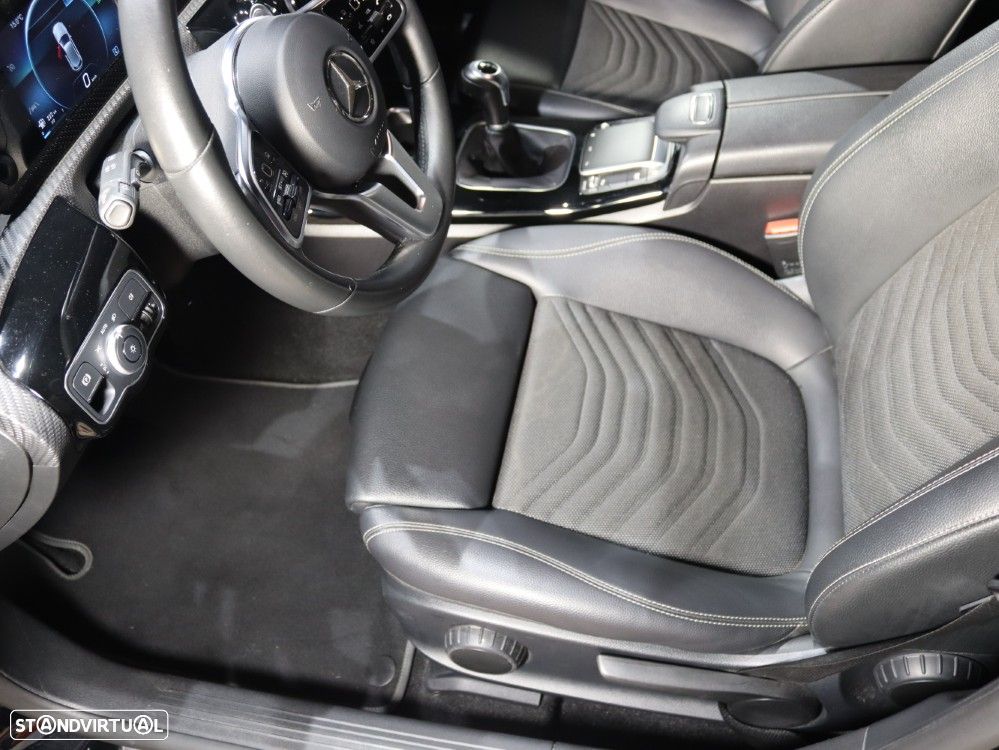 Mercedes-Benz A 180 d Progressive - 11