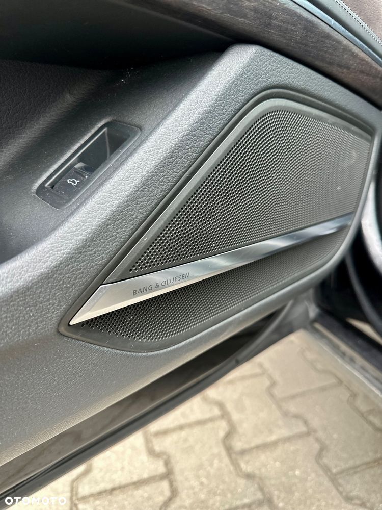 Audi A8 L 55 TFSI mHEV Quattro Tiptr - 27