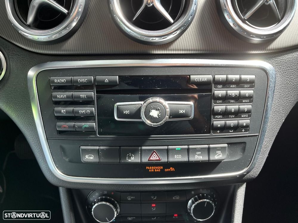 Mercedes-Benz GLA 220 CDi Urban 4-Matic - 15