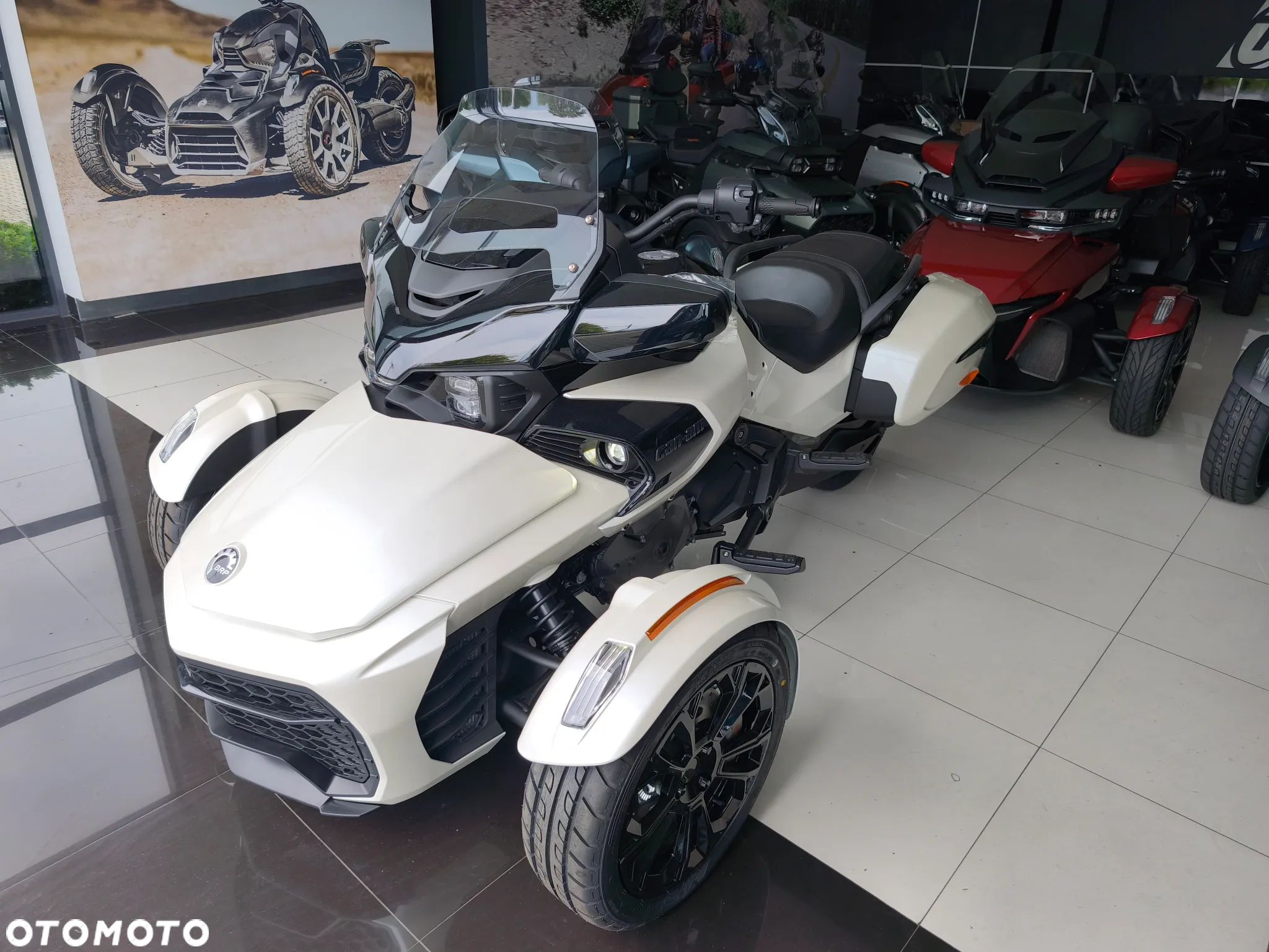 Can-Am Spyder - 1
