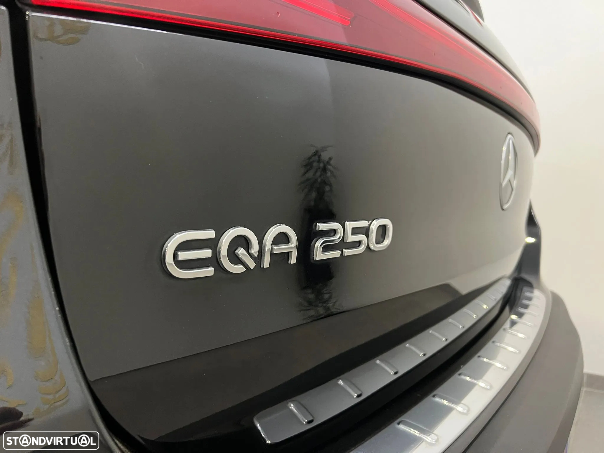 Mercedes-Benz EQA 250 AMG Line - 23