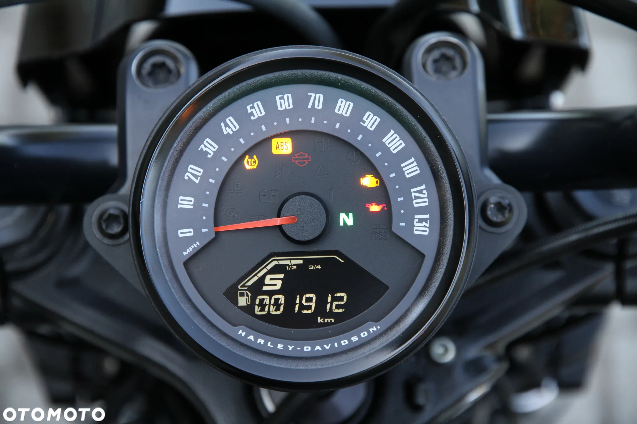 Harley-Davidson Sportster Nightster 975 - 15