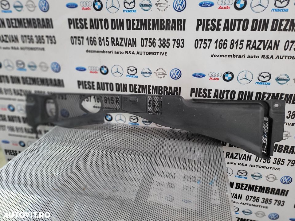 Grila Acoperitoare Baterie Audi A5 S5 RS5 Volan Stanga Dezmembrez Audi A5 S5 RS5 - 3