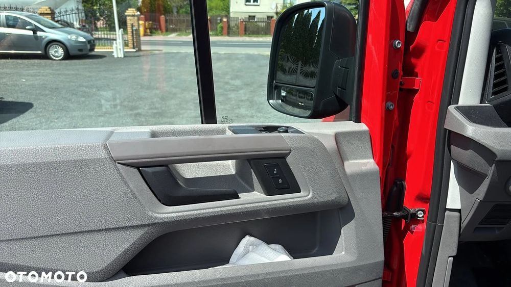 Volkswagen Crafter - 9