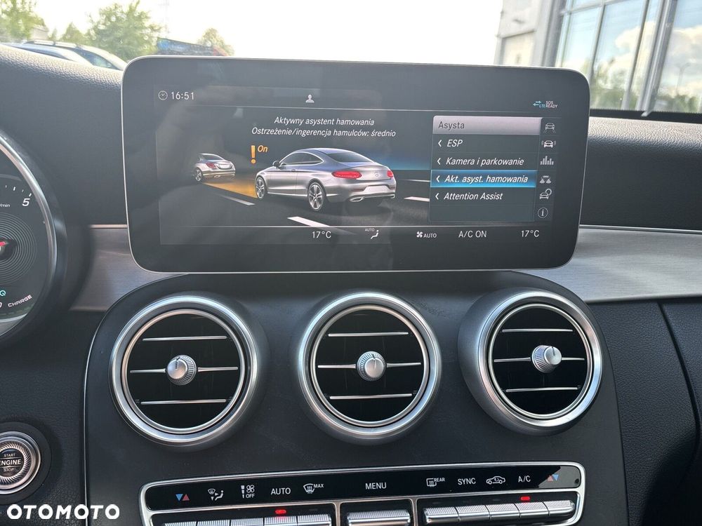 Mercedes-Benz Klasa C 300 4MATIC 9G-TRONIC - 25