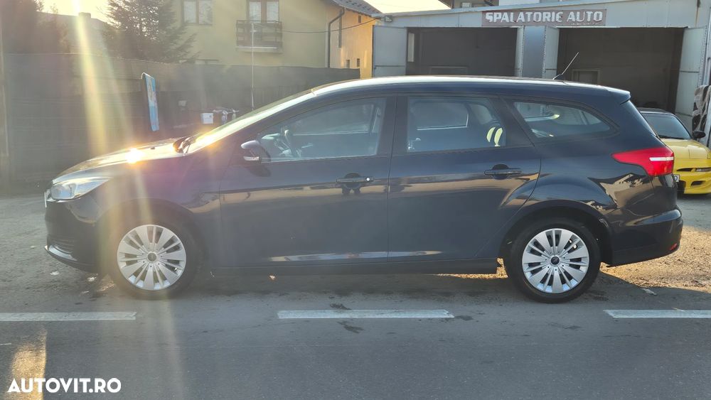 Ford Focus 1.5 EcoBlue Start-Stopp-System ACTIVE DESIGN - 11