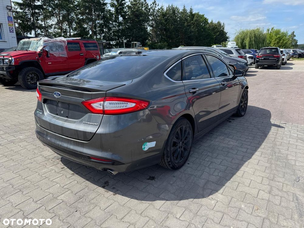Ford Mondeo - 1