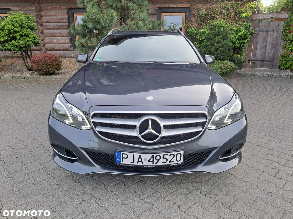 Mercedes-Benz Klasa E 350 CDI DPF BlueEFFICIENCY 7G-TRONIC Avantgarde - 14