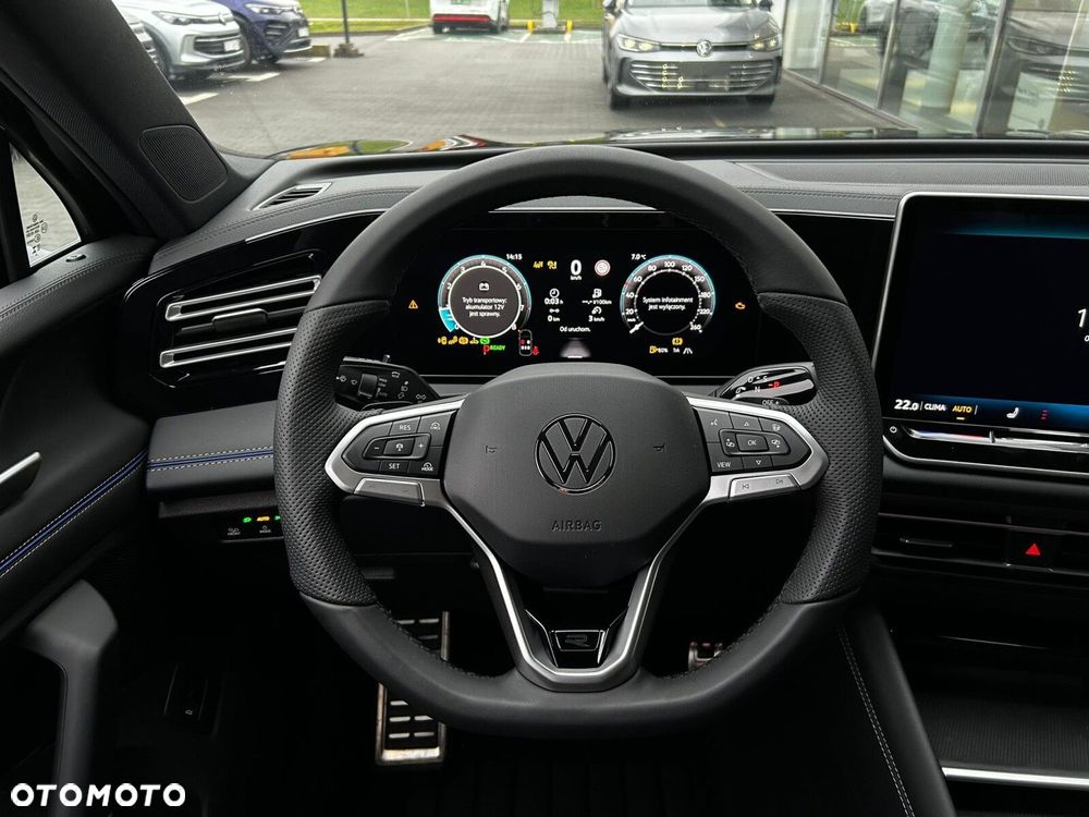 Volkswagen Tiguan - 9