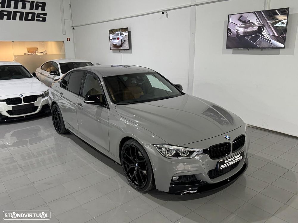 BMW 330 e iPerformance Pack M - 2