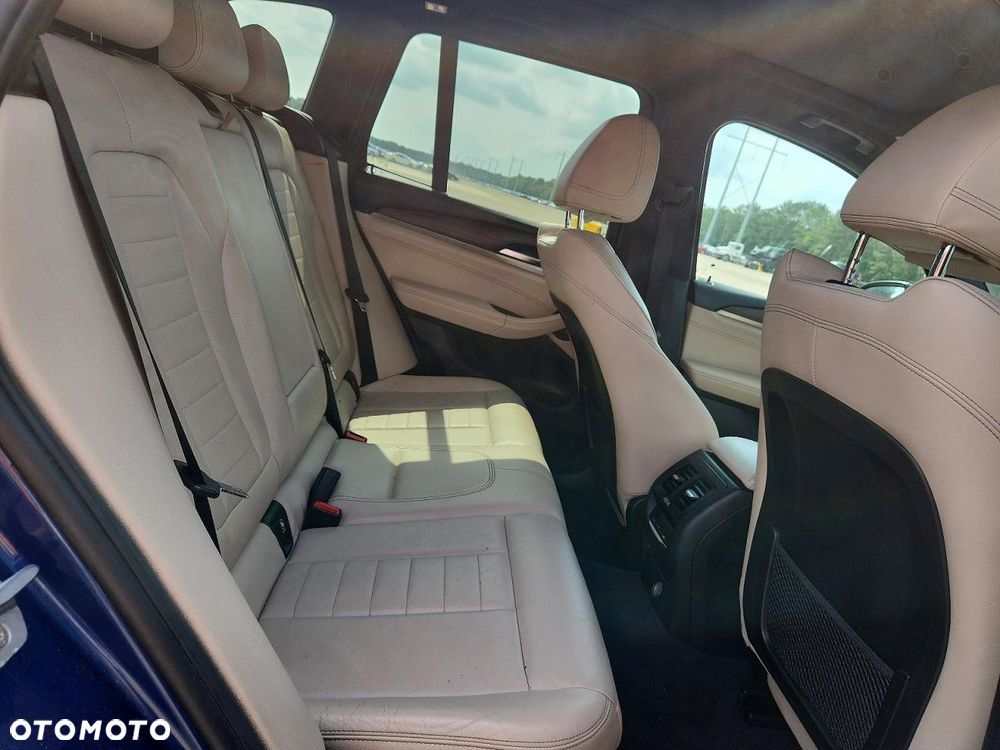 BMW X3 xDrive30i GPF xLine sport - 10