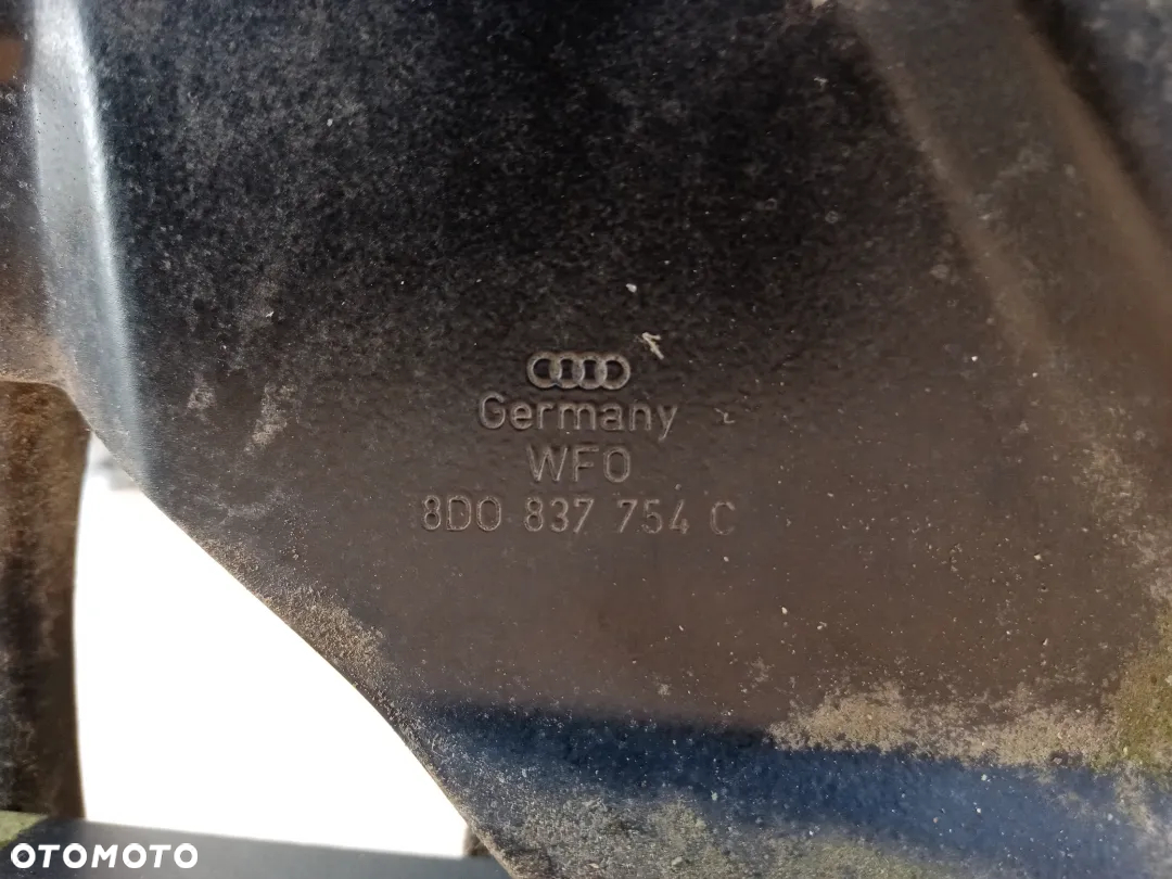 Mechanizm podnośnik szyby ramka prawy przód Audi A4 B5 8D0837754C - 7