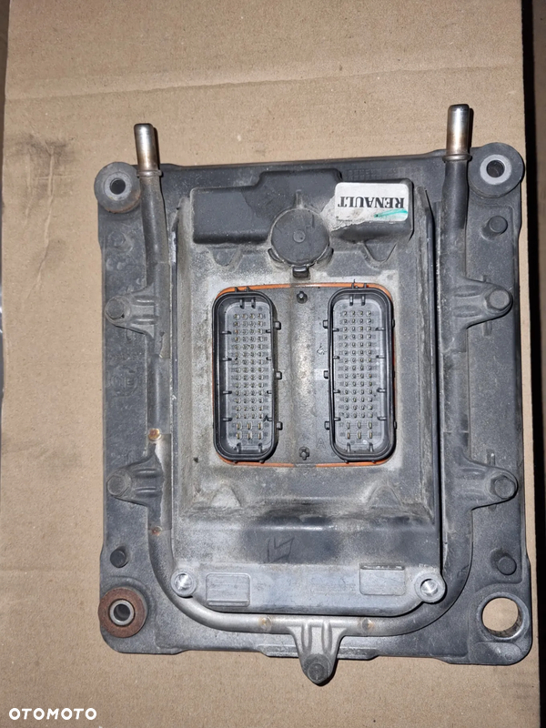 Sterownik silnika Renault Volvo 21900553