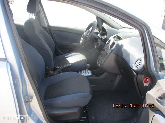 Opel Corsa 1.3 CDTI Cosmo Easytronic - 8