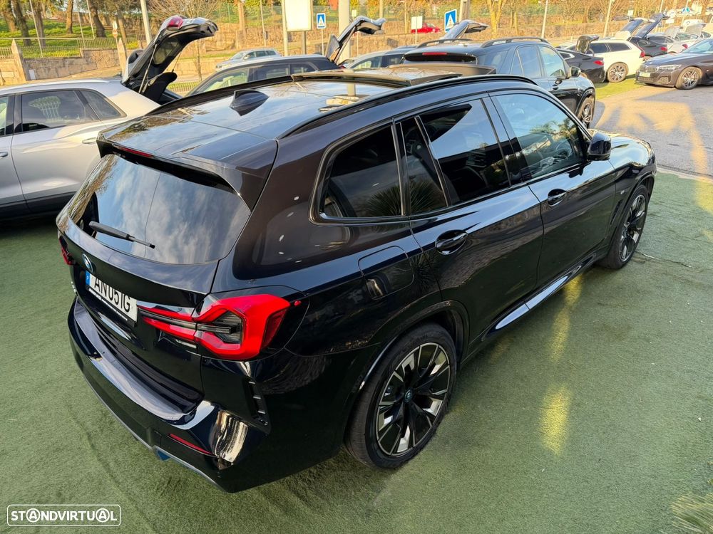 BMW iX3 M Sport Impressive - 14