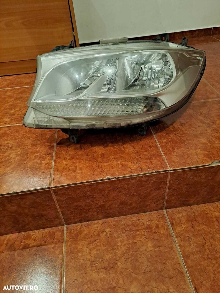 Far stanga original Mercedes Sprinter an 2019-2022 - 7