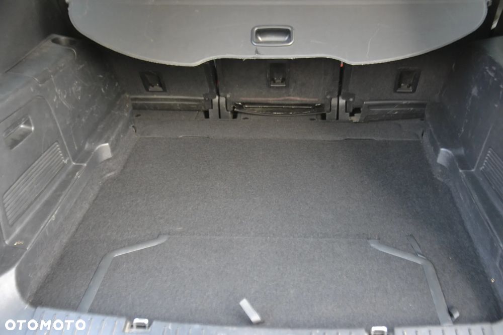 Ford S-Max 2.0 TDCi Ambiente - 12
