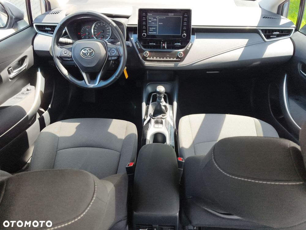 Toyota Corolla - 11