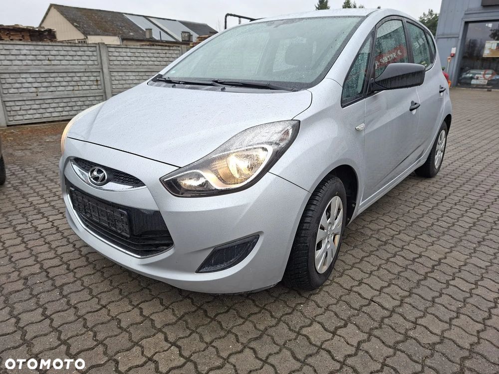 Hyundai ix20 1.4 Classic + - 11