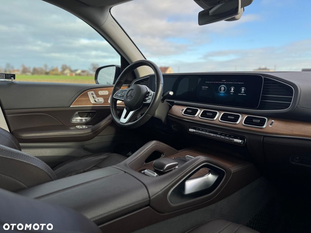 Mercedes-Benz GLE - 23