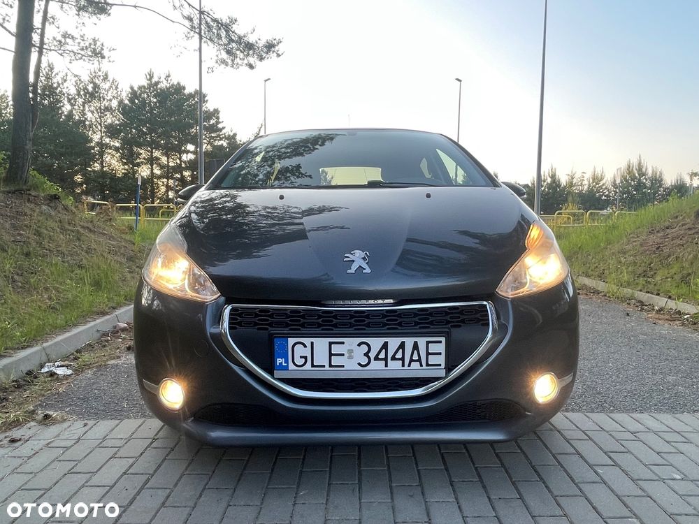 Peugeot 208 e-HDi 92 Stop&Start Style - 9
