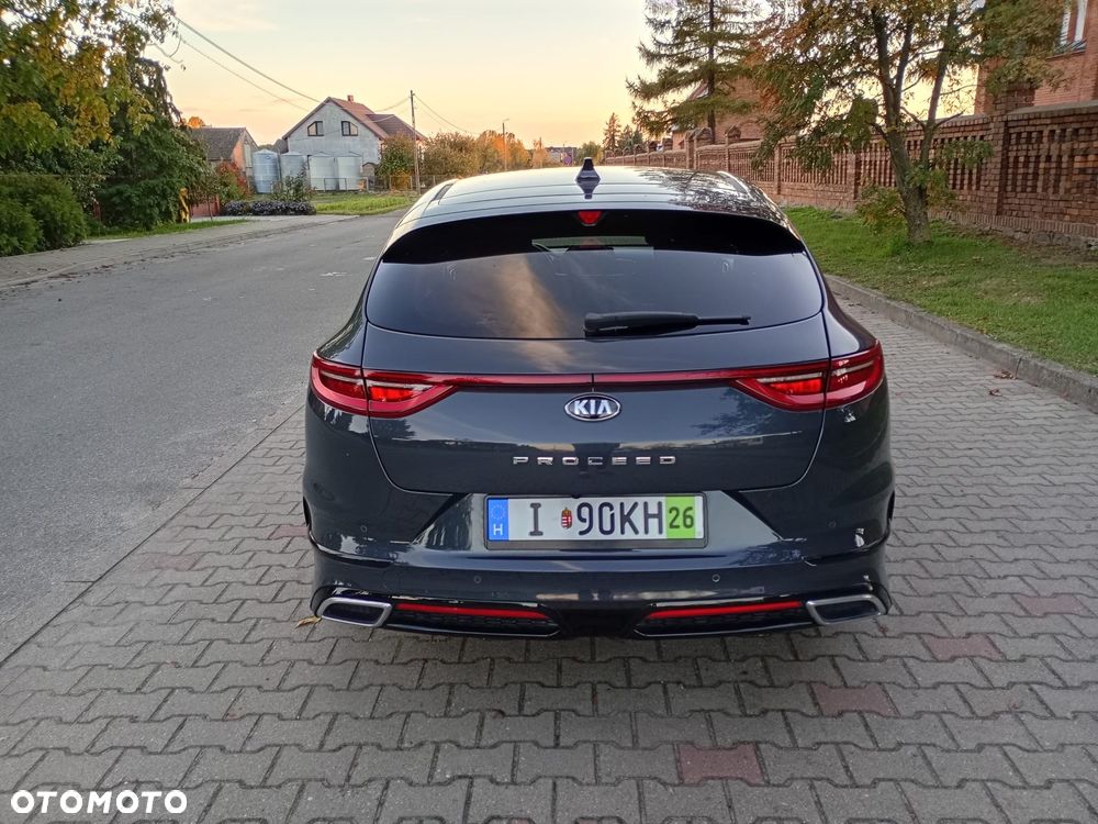 Kia ProCeed - 7
