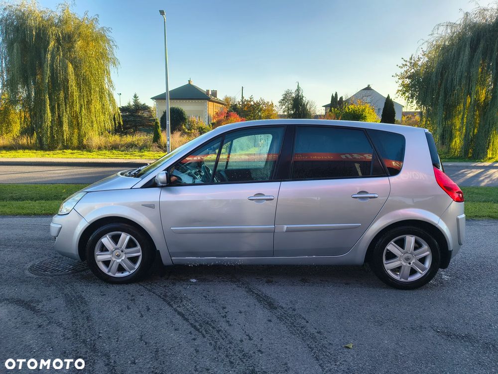 Renault Scenic - 3