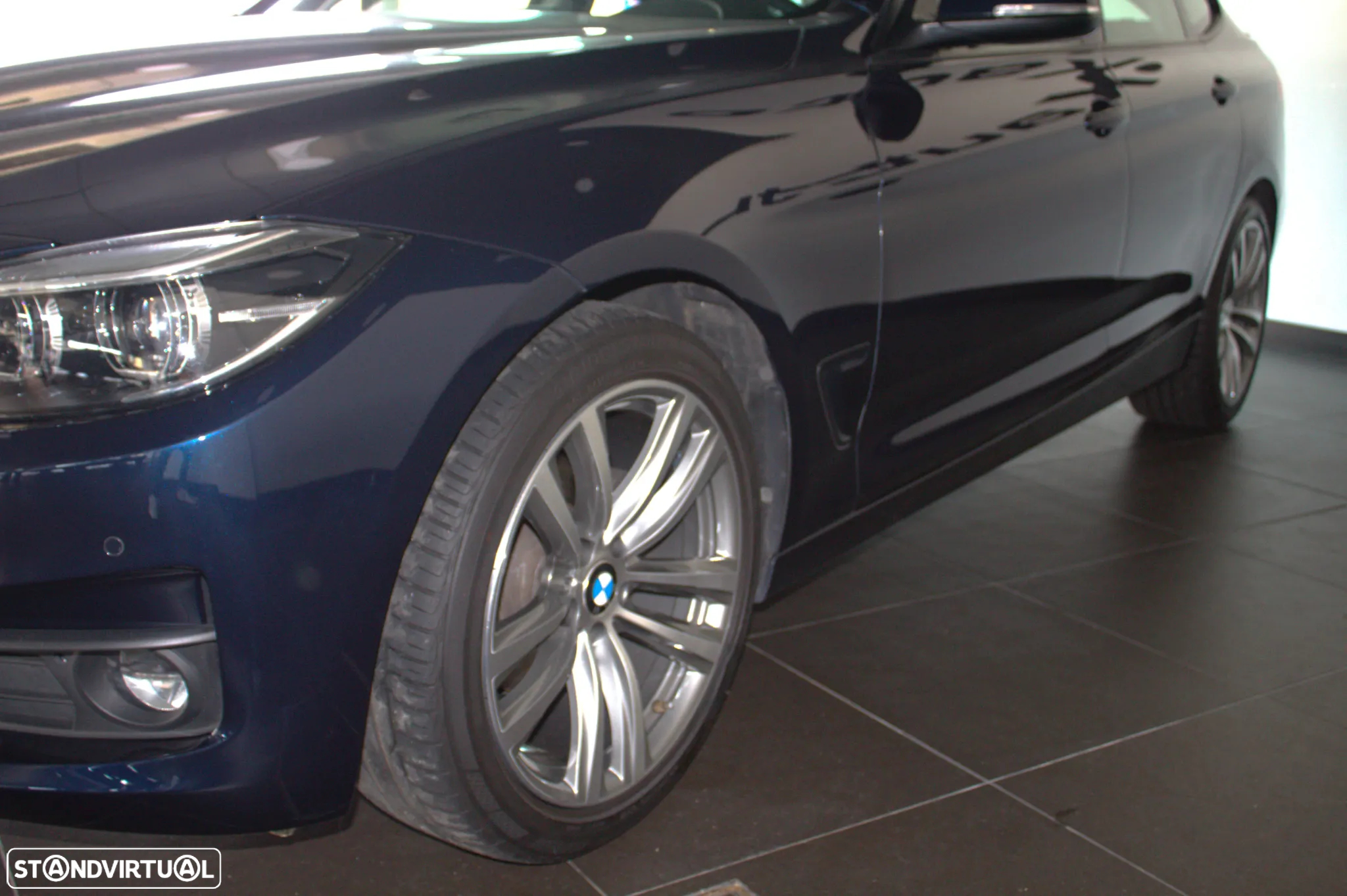 BMW 320 Gran Turismo i Auto - 6