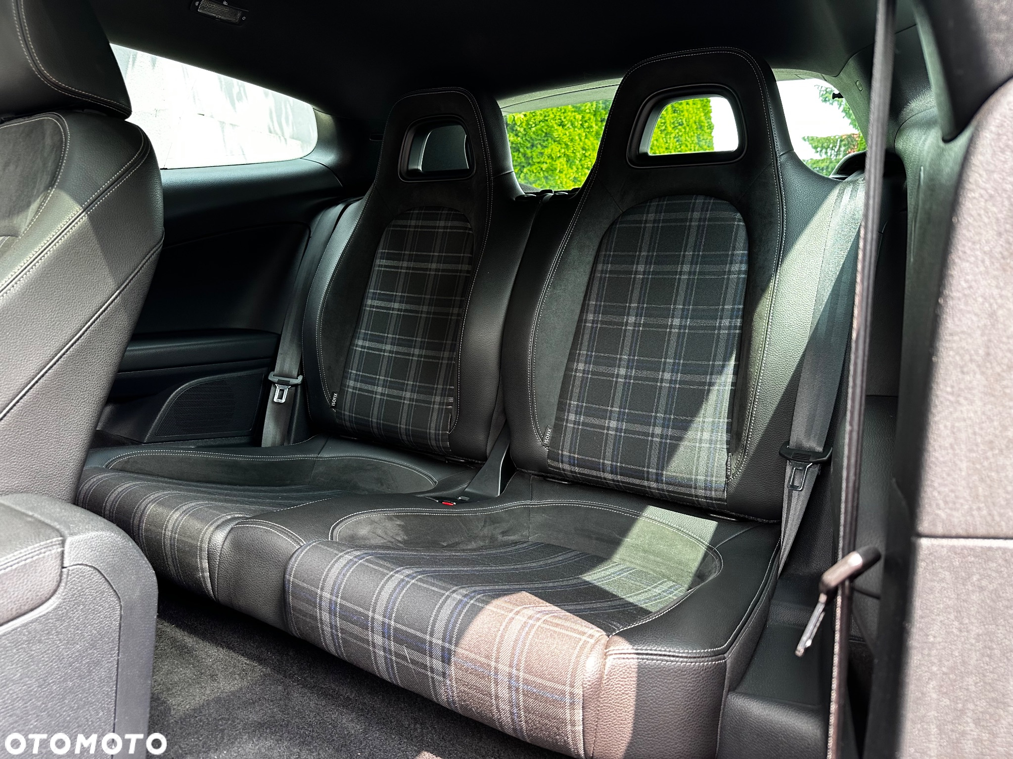 Volkswagen Scirocco 1.4 TSI BlueMotion Technology Edition - 15