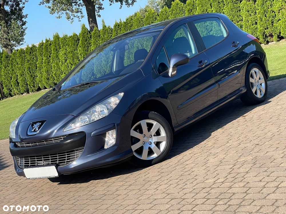 Peugeot 308 - 1
