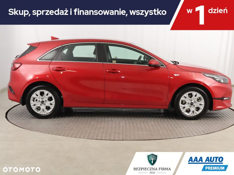 Kia Ceed - 7