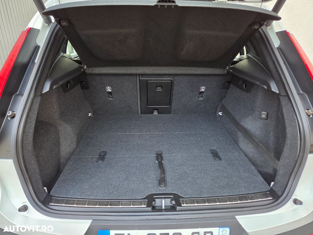 Volvo XC 40 D3 Inscription - 35