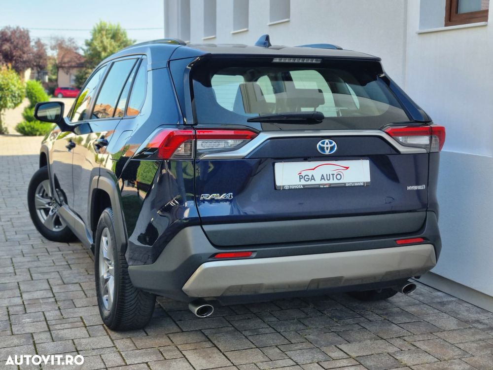 Toyota RAV4 - 7