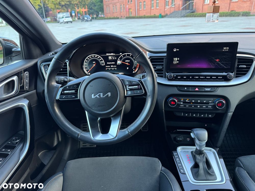 Kia XCeed 1.5 T-GDI L Business Line DCT - 9