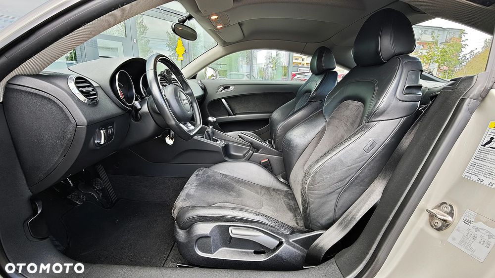 Audi TT Coupé - 20
