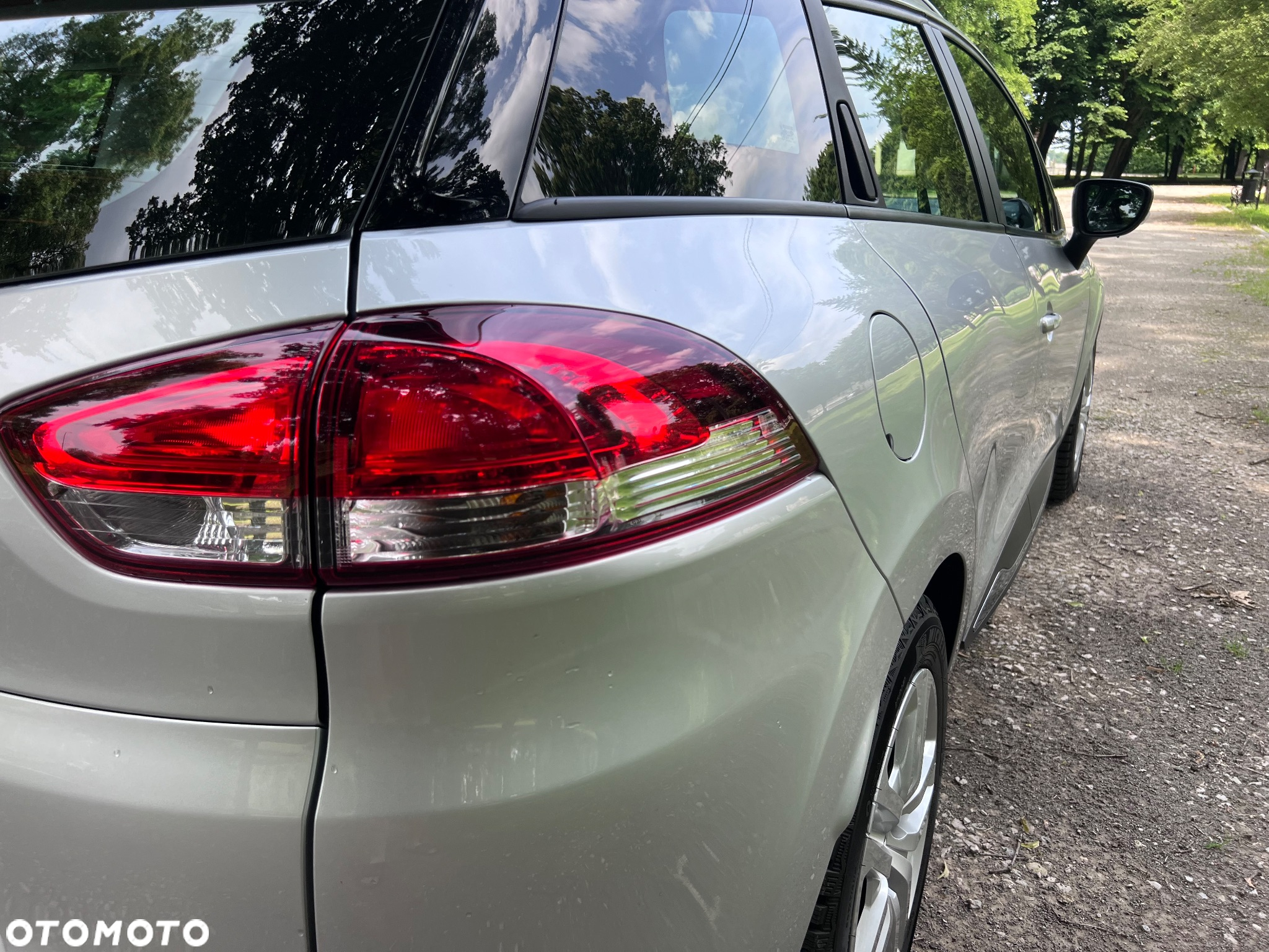 Renault Clio Grandtour Energy TCe 90 Business - 16
