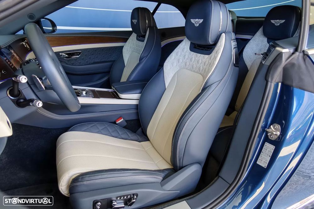 Bentley Continental Cabrio GT V8 — fotografia 14