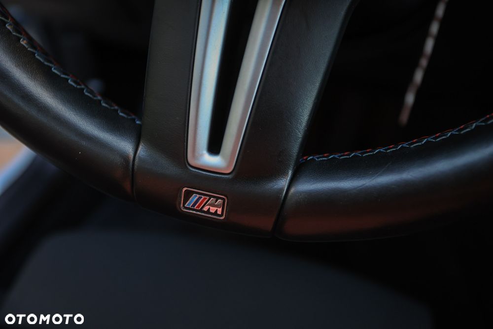 BMW Seria 3 320d Sport Line - 25