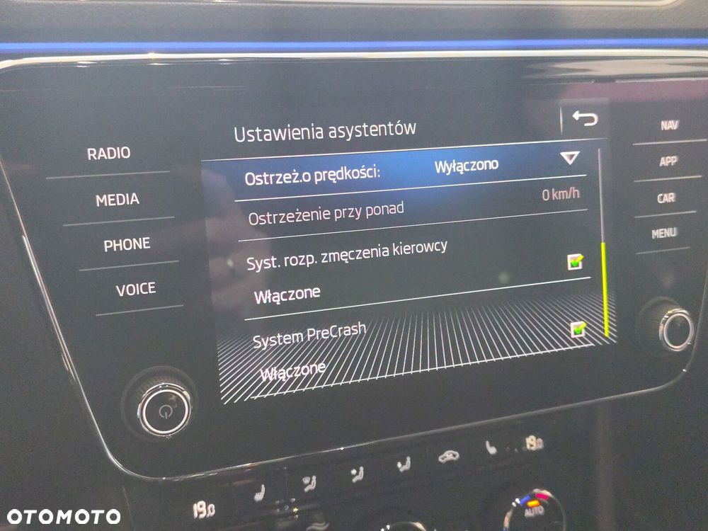 Skoda Superb - 38