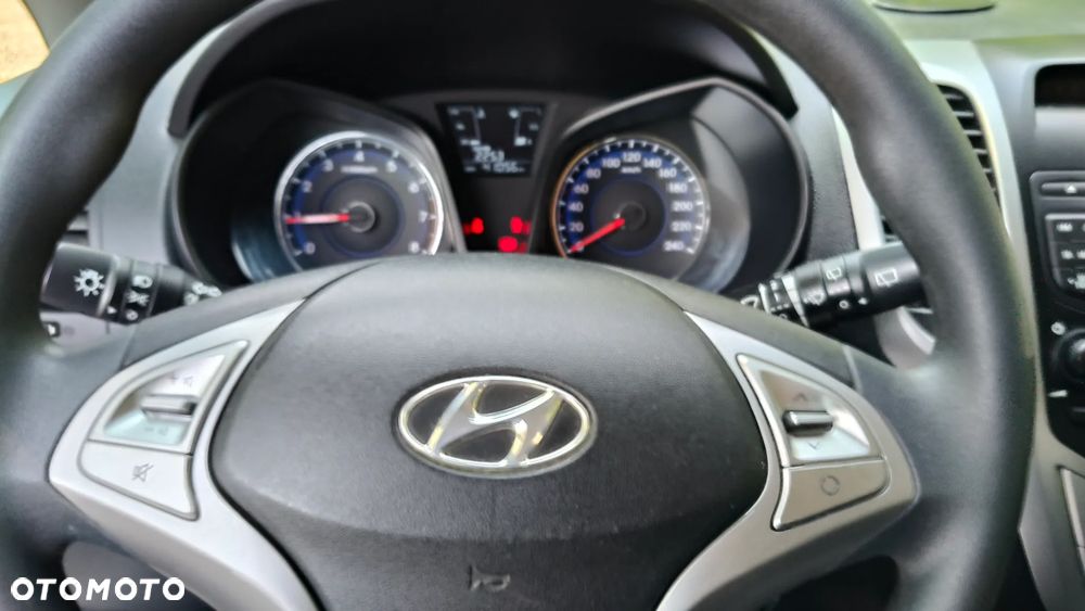 Hyundai ix20 1.6 Trend - 14