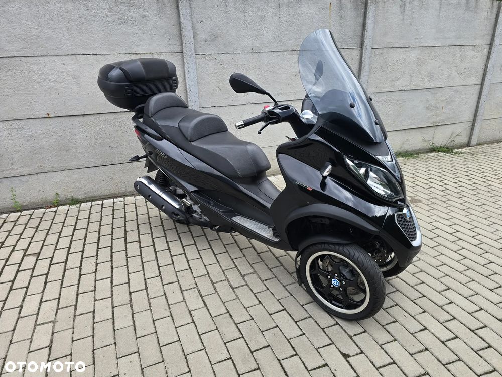 Piaggio MP-3 - 13