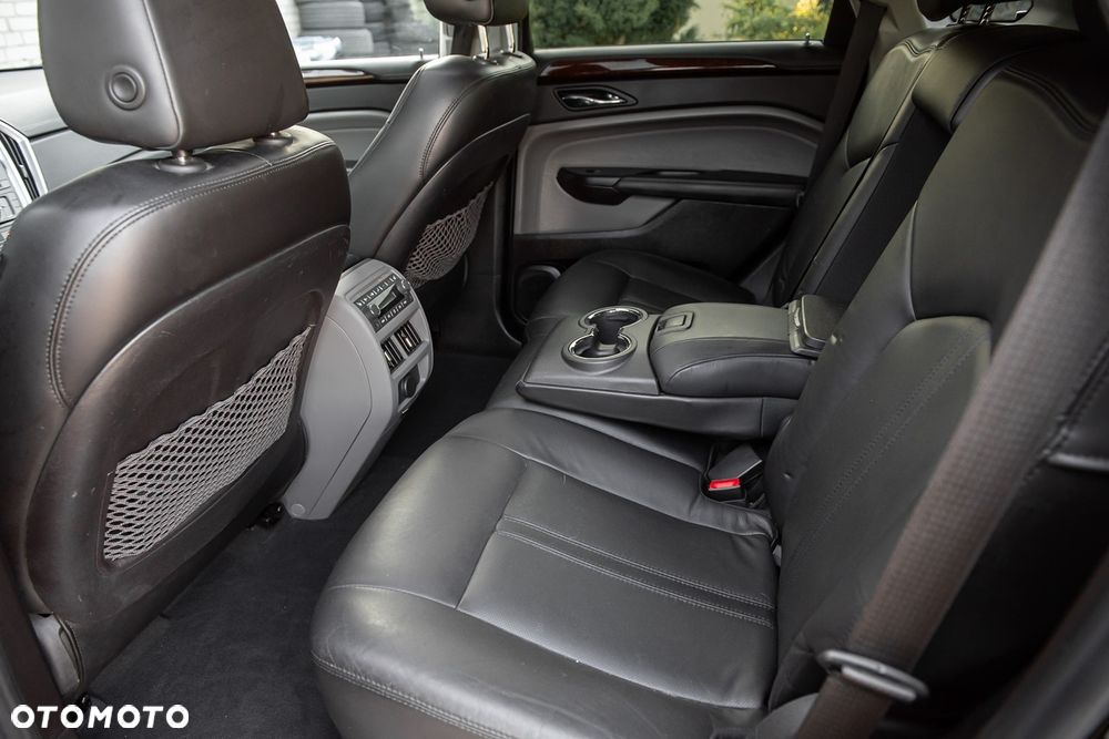 Cadillac SRX 3.6 V6 Sport Luxury AWD - 19