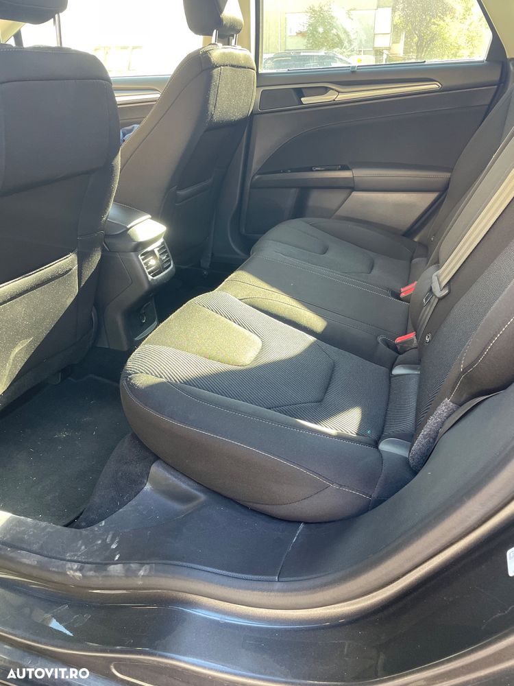 Ford Mondeo 2.0 TDCI Powershift Titanium - 5