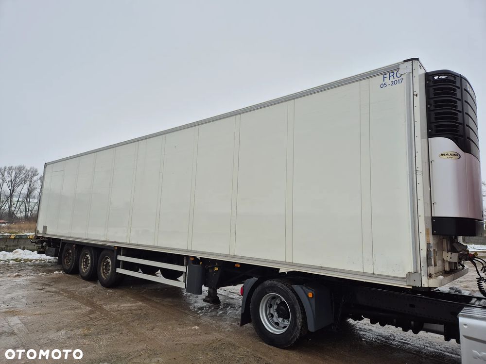 Schmitz Cargobull CARRIER MAXIMA 1300 / WINDA / DOPPEL STOCK / ŚCIANA GRODZIOWA / BELKI / PODNOSZONA OŚ / z Niemiec / TOP STAN 2011/ CARRIER CHŁODNIA CHLODNIA LODÓWKA PODWÓJNY ZAŁADUNEK PIĘTROWA - 24
