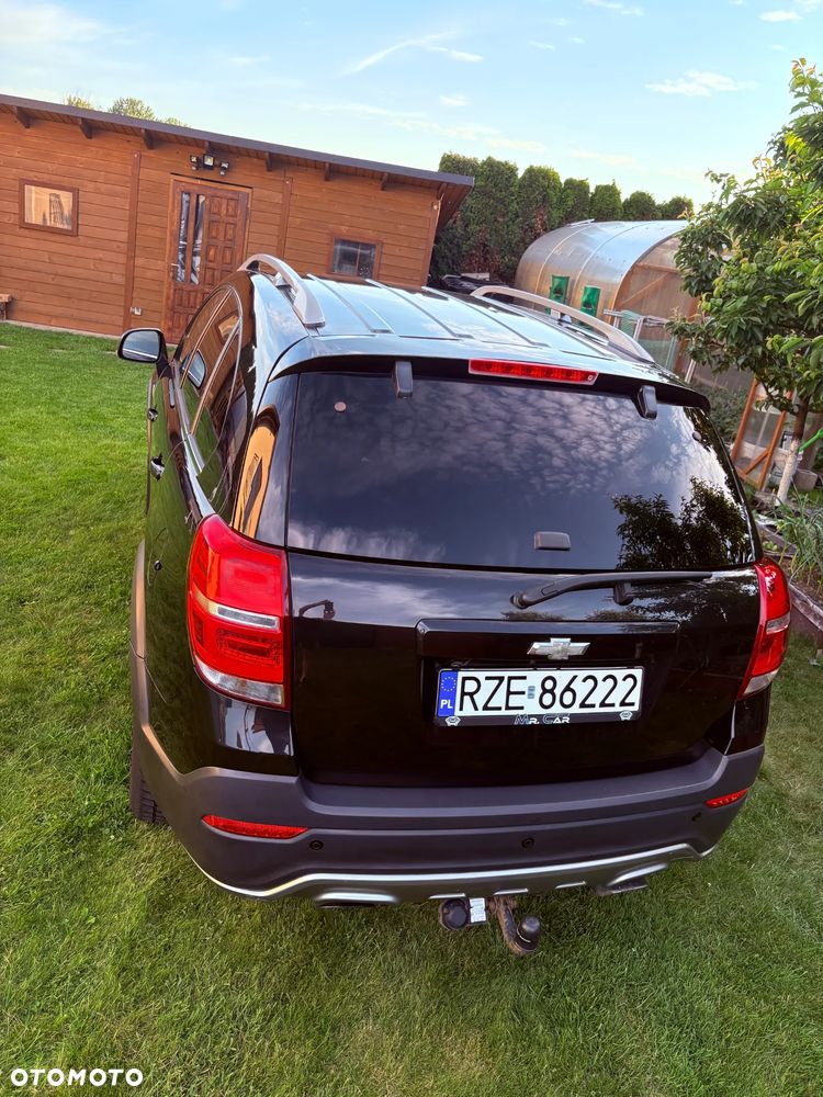 Chevrolet Captiva 2.2 D LT - 19