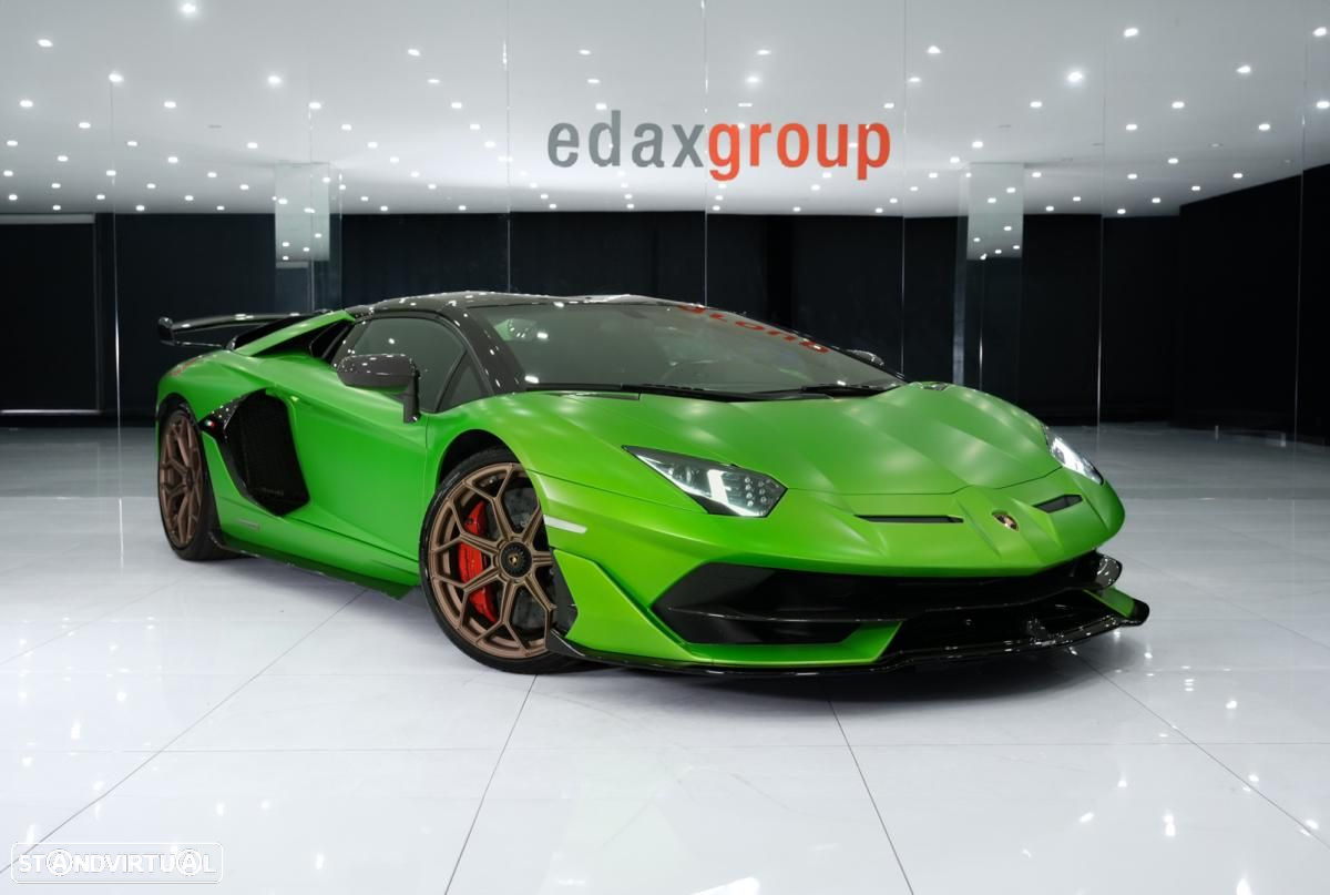 Lamborghini Aventador SVJ Roadster - 2