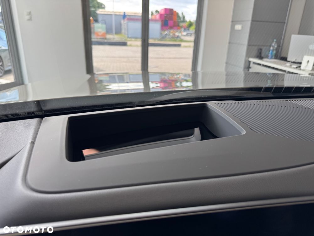 BMW Seria 5 540d xDrive - 29