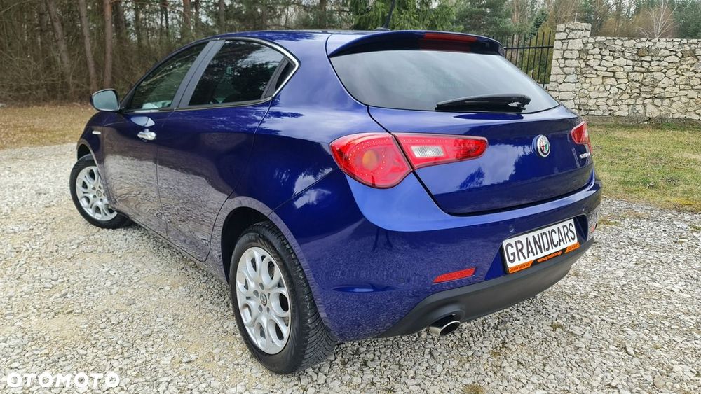 Alfa Romeo Giulietta - 5